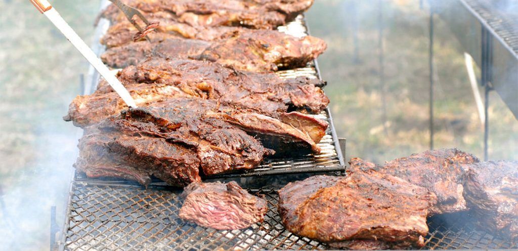 Conduce tu paladar por el mejor turismo gastronómico que te ofrece Uruguay